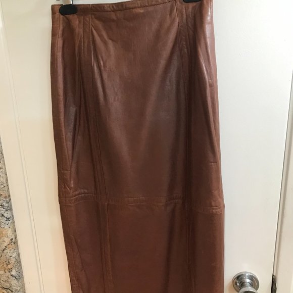 Brown leather skirt, Chocolate brown, size 5/6 - Picture 2 of 7